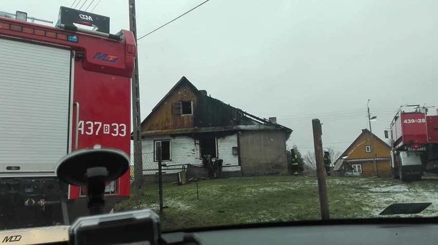 Pożar w Narwii. Dwie rodziny straciły dach nad głową