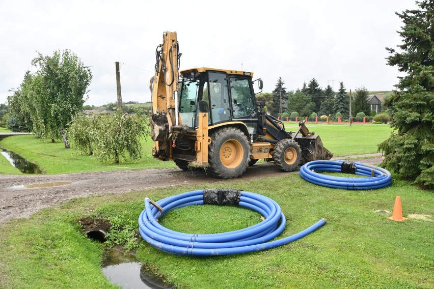 Budowa kanalizacji w miejscowości Słupia w gminie Pacanów.