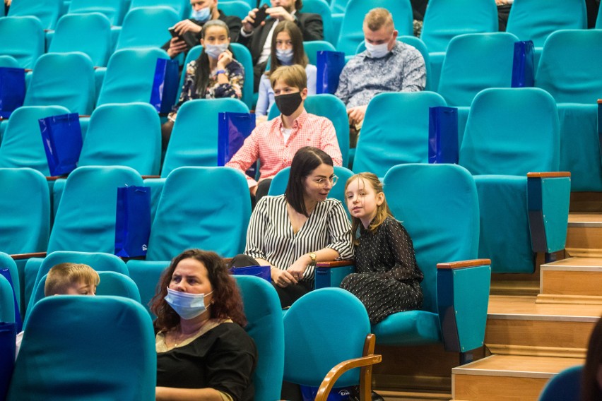 Gala Mistrzowie Sportu 2021: Laureaci plebiscytu odebrali...