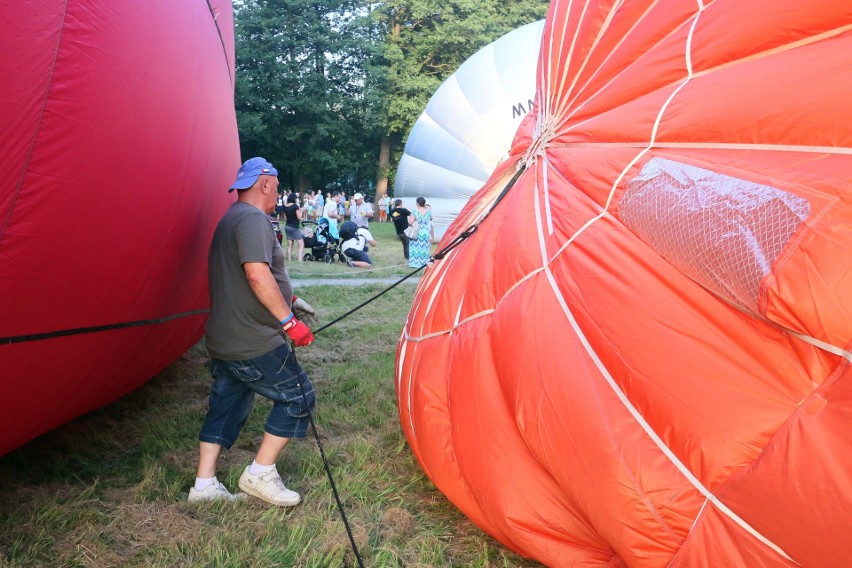 Zawody balonowe w Nałęczowie. Balony poszły w górę [DUŻO ZDJĘĆ]