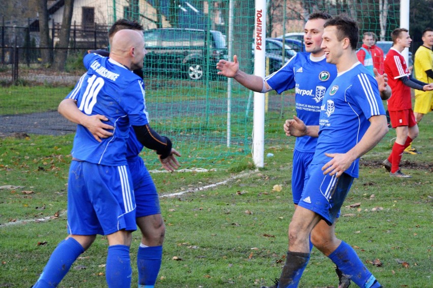 5. liga. W piłkarskim westernie Jawiszowice pokonały Nadwiślanin Gromiec [ZDJĘCIA]