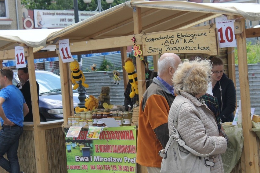 Jarmark na rynku i kolarski start [FOTO]