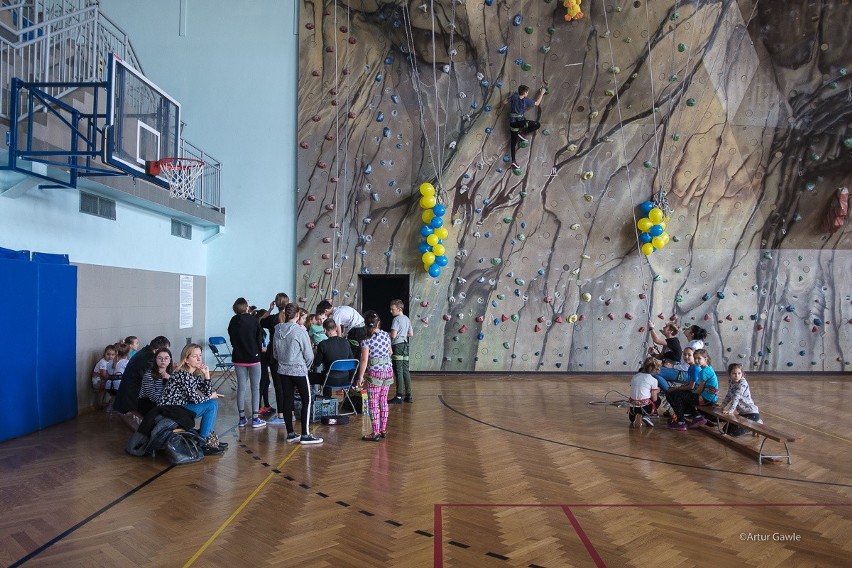 Tarnów. Ferie na sportowo w hali TOSiR [ZDJĘCIA]