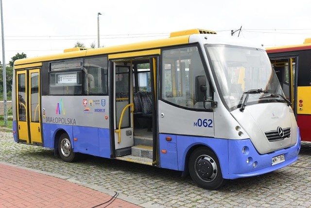 Od tygodnia „kolejowe” autobusy kursują na sześciu trasach. Organizatorami tej komunikacji są województwo i Wieliczka