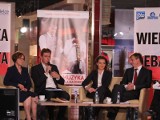 Gorąca debata polityczna w Kielcach. Beata Kempa nieobecna (zdjęcia, video)