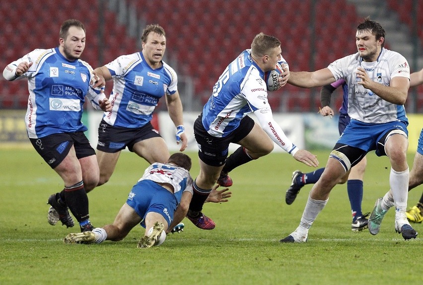 Rugby  Master Pharm Budowlani. Wkrótce będą sparingi