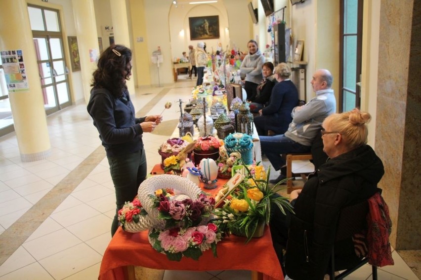 Wielkanocny kiermasz w Miejskim Centrum Kultury w Skarżysku. Zobacz zdjęcia