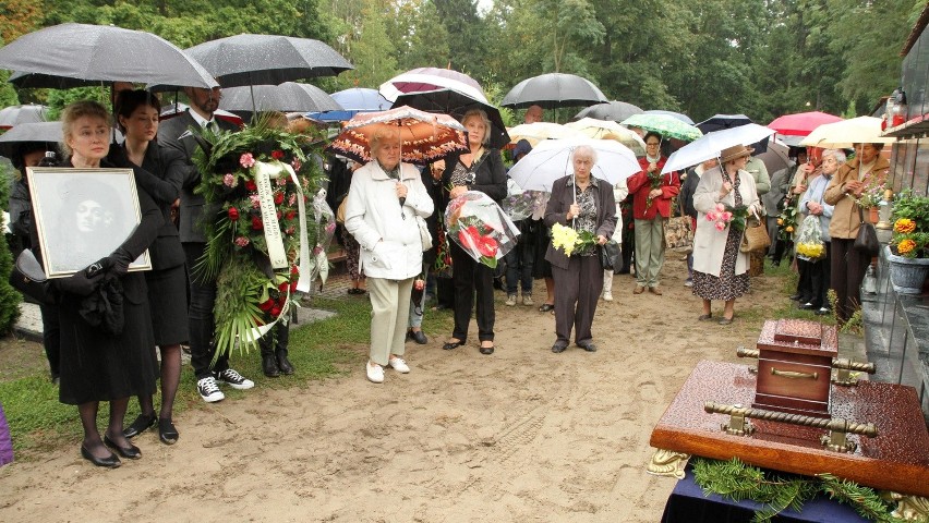 Grażyna Korsakow pogrzeb
Grażyna Korsakow pogrzeb