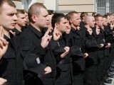 Wielkopolska policja ma 120 nowych funkcjonariuszy [ZDJĘCIA, WIDEO]