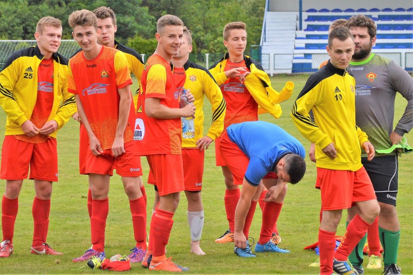 5 liga. Niwa Nowa Wieś ma już 70 lat. Okazja do odznaczeń i wspomnień [ZDJĘCIA]