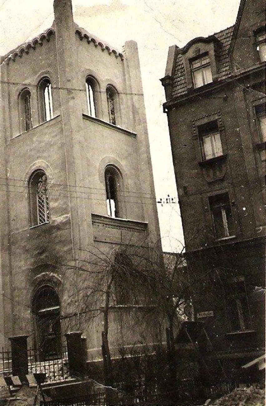 Noc Kryształowa 1938. Tragiczna noc 9/10 listopada. 81 lat temu płonęły synagogi