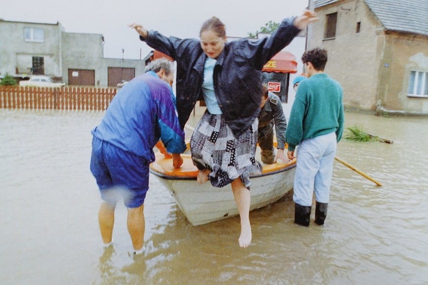 Wielka woda. Powódź 1997 roku w obiektywie fotoreporterów DZ