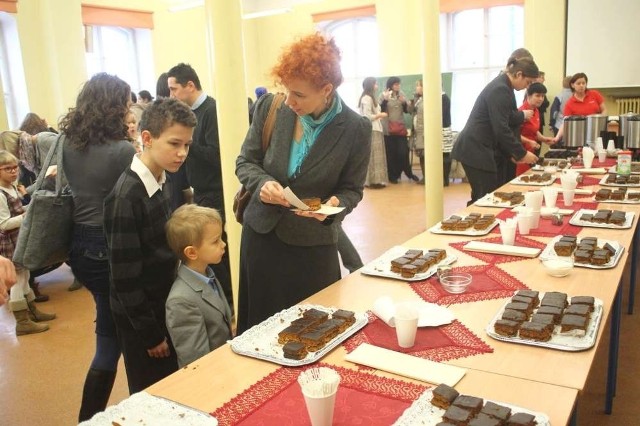 Wielodzietne rodziny odebrały nagrody za udział w konkursie literackim