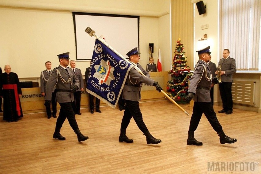 Ślubowanie nowych policjantów w Opolu.