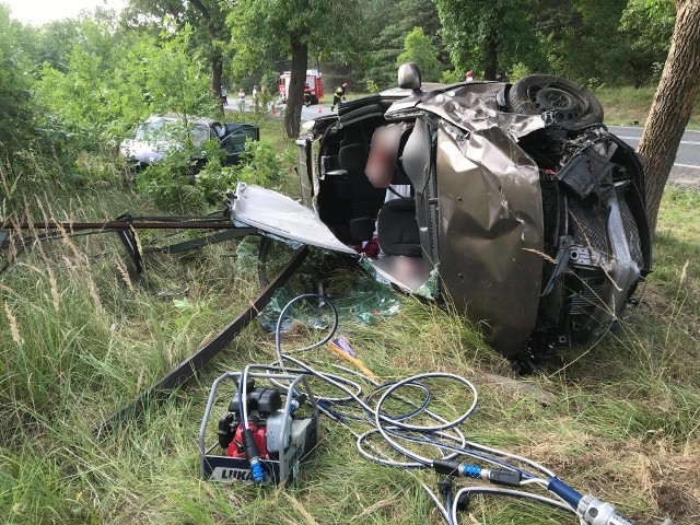 18-letni kierowca spowodował śmiertelny wypadek w Hucisku. Nie żyje 4-latka