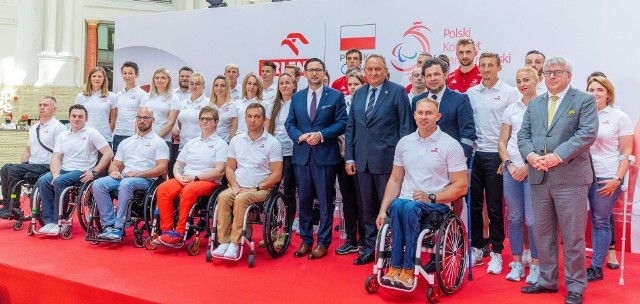 Zawodnicy z Grupy Sportowej ORLEN kończą przygotowania do igrzysk olimpijskich i paraolimpijskich. W poniedziałek spotkali się w warszawskiej siedzibie PKN ORLEN, aby podsumować czas przygotowań do najważniejszej imprezy sportowej tego roku.