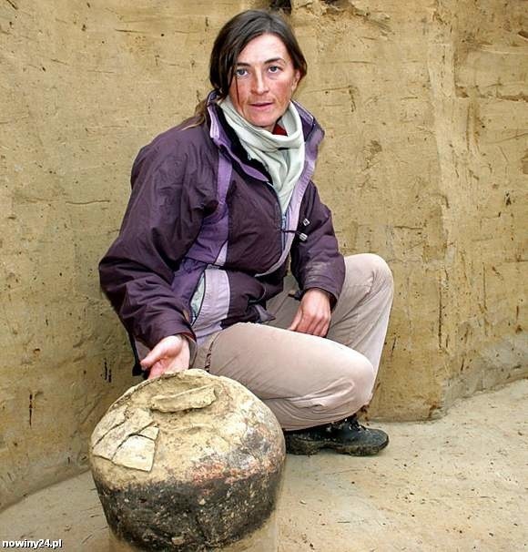 Archeolodzy odkryli na Podkarpaciu grobowiec półtora tysiąca lat starszy od piramid egipskich