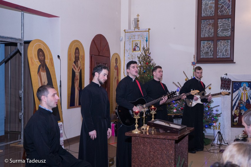 To nie była mafia, ale klerycy z Kijowa. Seminaryjny zespół MetaNoja wystąpił w cerkwi greckokatolickiej w Stargardzie [ZDJĘCIA, WIDEO]