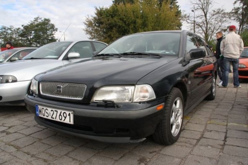 Volvo V40, 1997 r., 1,9 TDI, ABS, klimatyzacja, centralny...