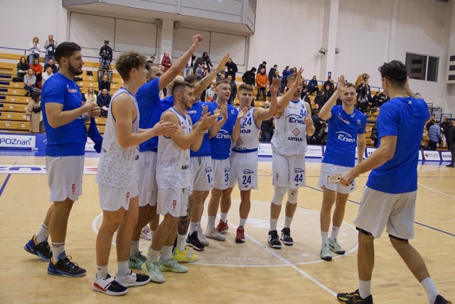 Tak koszykarze Enei Basket cieszyli się z szóstego zwycięstwa w sezonie. Po 11. kolejkach poznański beniaminek zajmuje siódme miejsce w I lidze