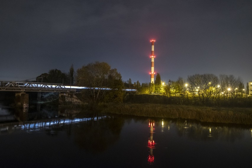 Komin przy ul. Panny Marii jest już historią - został...