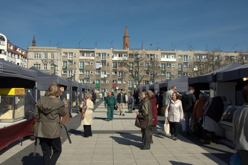 Wrocław: Jarmark na placu Nowy Targ (ZDJĘCIA, SPRAWDŹ CENY)