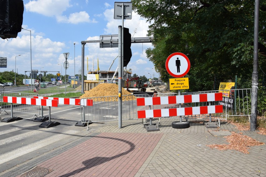 Ulica Sądowa i budowa centrum przesiadkowego Sądowa w...