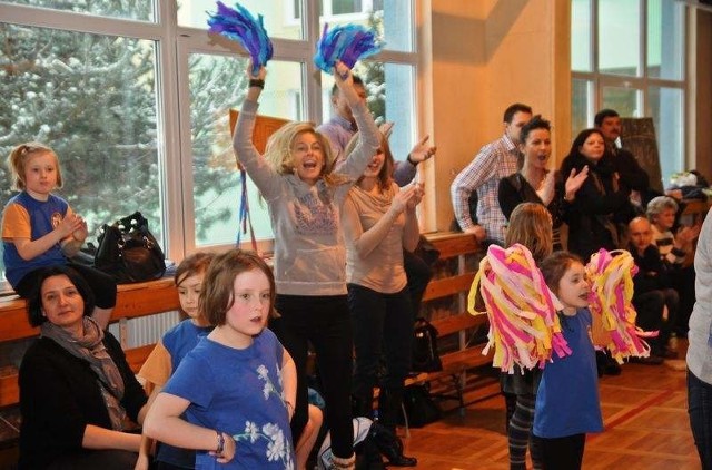 Szkoła Podstawowa nr 32 została drugim finalistą tegorocznej rywalizacji szkół w Toruniu. Dzisiejszy turniej eliminacyjny był jednak zdecydowanie bardziej zacięty.