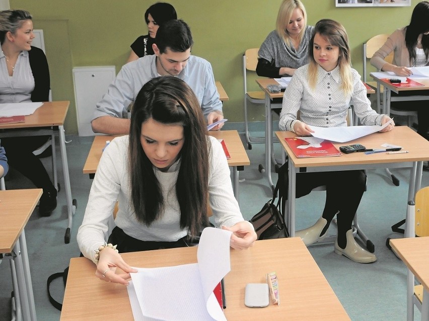 Egzamin gimnazjalny 2015. Język angielski i niemiecki [odpowiedzi, pytania, arkusze]