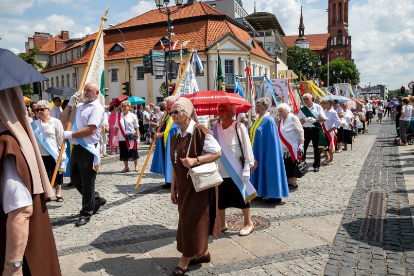 Tradycyjna procesja na Boże Ciało jednak przejdzie przez...