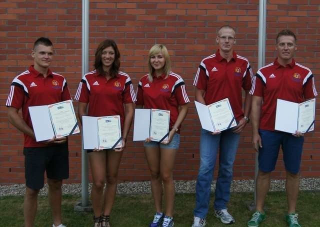 Marta Wieliczko (druga z lewej) zdobyła we Włoszech srebrny medal mistrzostw świata w wioślarstwie