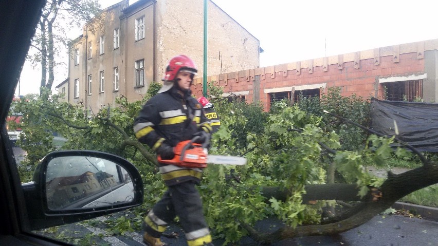 Nawałnica w Lublińcu trwała zaledwie kilka minut, ale skutki...