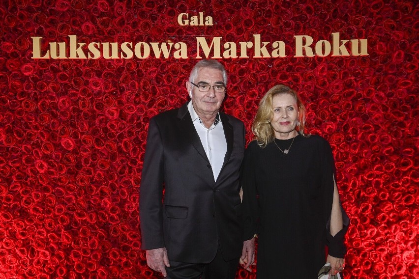 Grażyna Szapołowska i Eryk Stępniewski są razem od 20 lat! Teraz zadali szyku na branżowej imprezie. Zobacz, kto przyszedł na galę Luksusowa Marka Roku