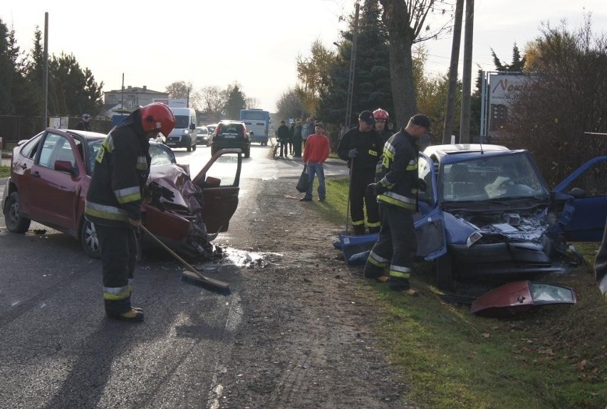 Wypadek w Strzałkowie pod Radomskiem. 7 osób rannych [ZDJĘCIA]