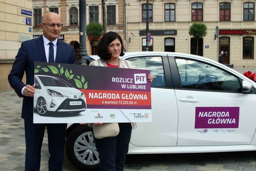 Miasto wzięło podatek, w zamian dało samochód. Nagrody w konkursie „Rozlicz PIT w Lublinie” trafiły do mieszkańców