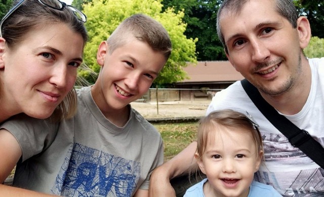 Ponad 110 tysięcy złotych zebrano już na leczenie śmiertelnie chorej dwuletniej Tosi Czarneckiej z Kielc.