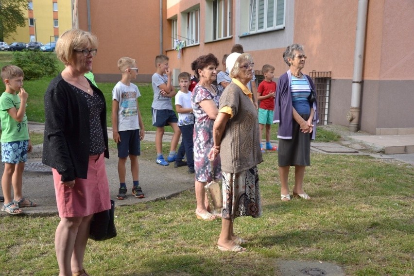 Lipno w rocznicę godziny „W” oddało hołd powstańcom warszawskim! W uroczystościach wzięło udział wielu mieszkańców [zdjęcia] 