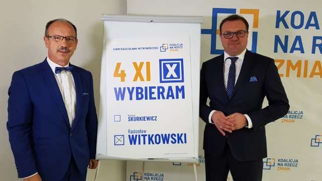 - Zagłosuję na Radosława Witkowskiego - mówił Ryszard Fałek (z lewej) i udzielił poparcia walczącemu o reelekcję  prezydentowi Radomia.