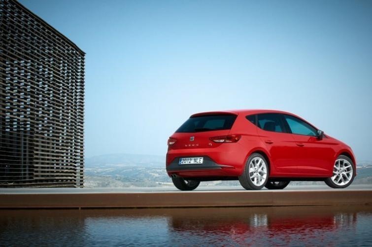 Nowy Seat Leon III