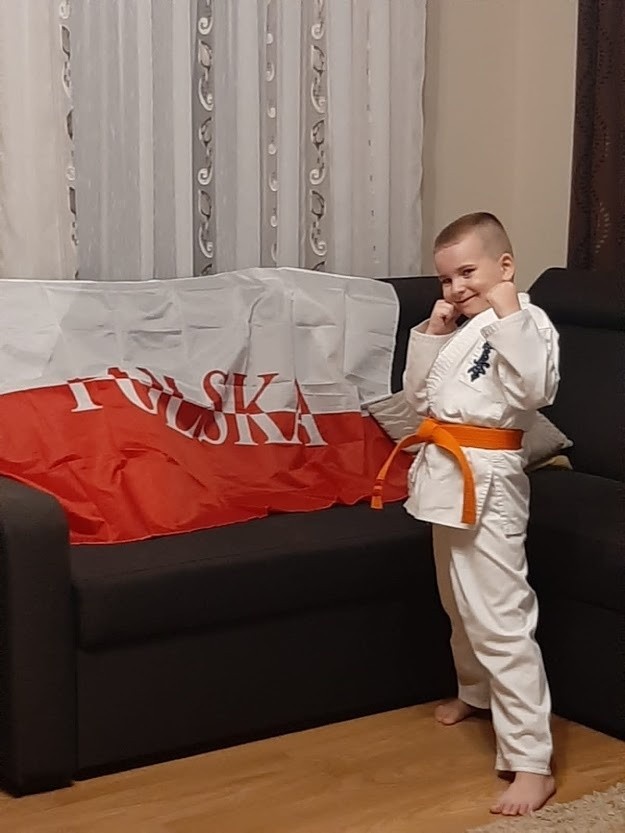 Trening Kieleckiego Klubu Sportowego Karate w biało - czerwonych barwach. Tym razem online [ZDJĘCIA]