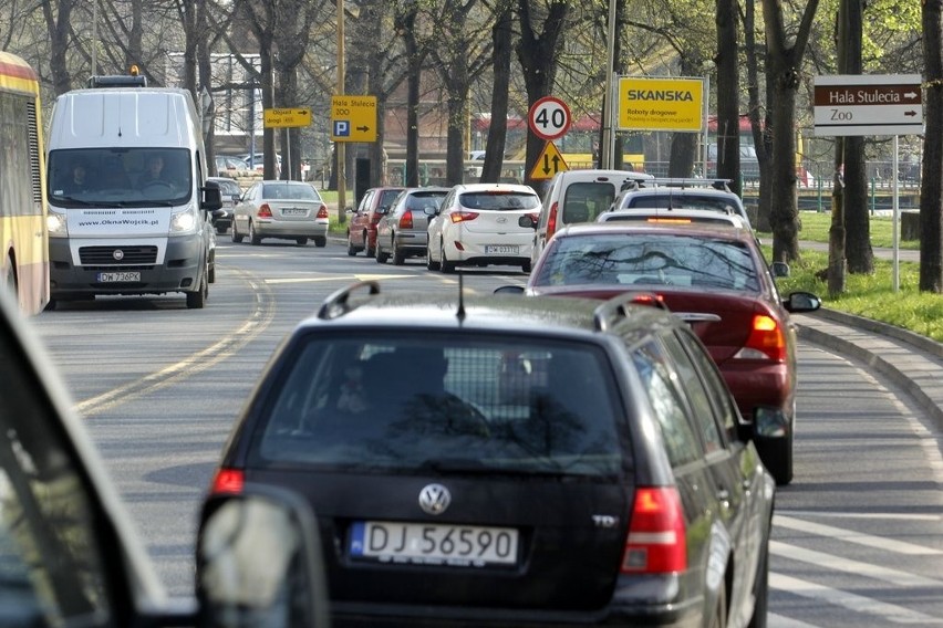 Nowe utrudnienia na moście Zwierzynieckim. Korki coraz większe, a będzie jescze gorzej