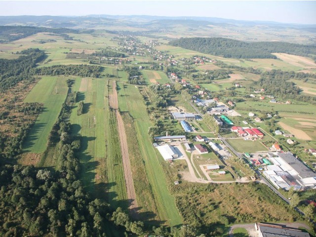 Sanok chce uzbroić 40 ha dla inwestorów40 ha gruntów w dzielnicy Dąbrówka po uzbrojeniu ma przyciągać do Sanoka nowych inwestorów