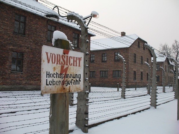 Znalazł makabryczny dowód zbrodni i ludobójstwa w niemieckim obozie i przekazał go Muzeum Auschwitz-Birkenau [ZDJĘCIA]