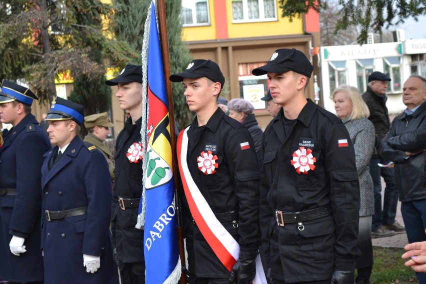 Uroczystości z okazji 11 Listopada w Dąbrowie...