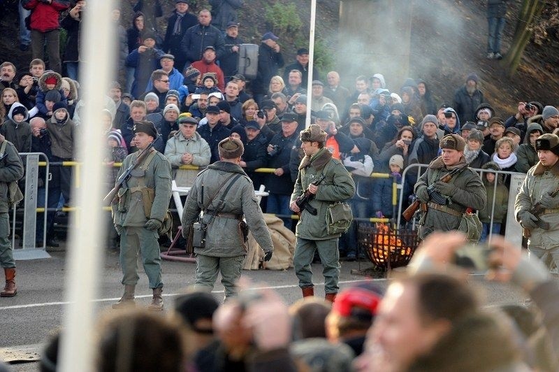 Pacyfikacja szczecińskiej stoczni: inscenizacja