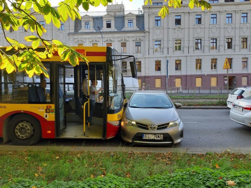 Do zdarzenia doszło po godz. 15. Na nitce w  kierunku...