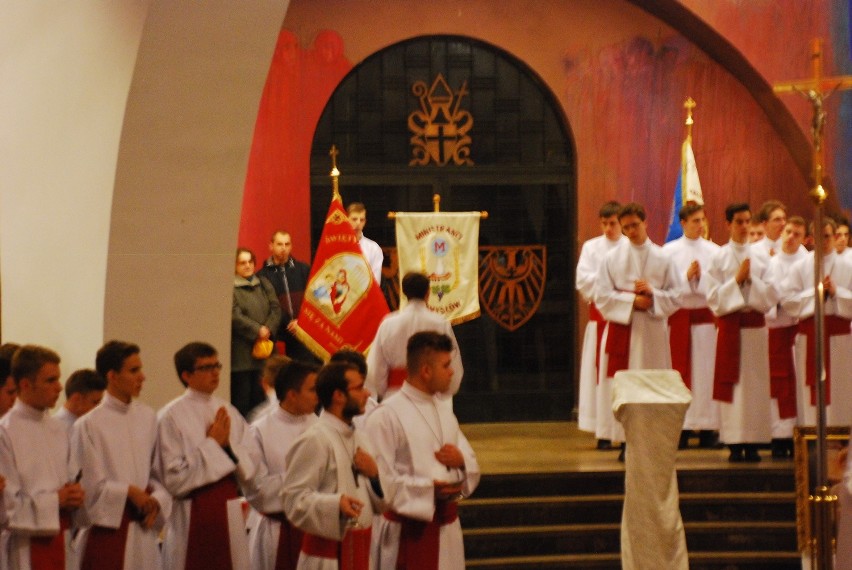 Nowi animatorzy służby liturgicznej ustanowieni w Katedrze...