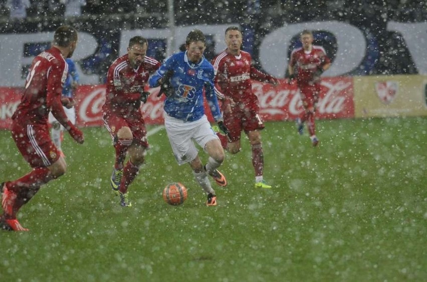 Lech Poznań - Wisła Kraków. Relacja na naszej stronie...