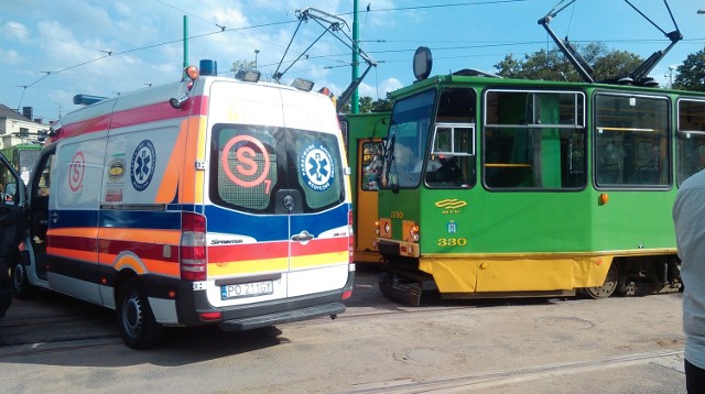 Wypadek w Poznaniu: Na rondzie Jeziorańskiego zderzyły się dwa tramwaje