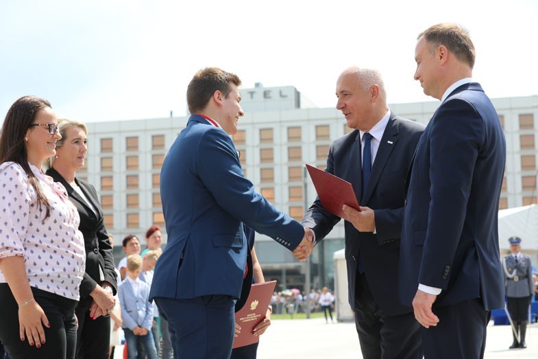 14-letni Kamil z Drozdowa (gm. Rzewnie) dostał medal od prezydenta [ZDJĘCIA]